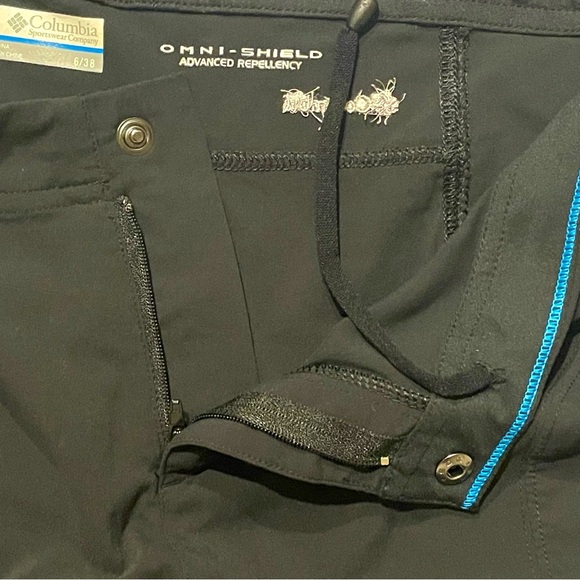 Columbia Omni-Shield Women’s Black Bootcut Adventure Pants - Picture 5 of 8